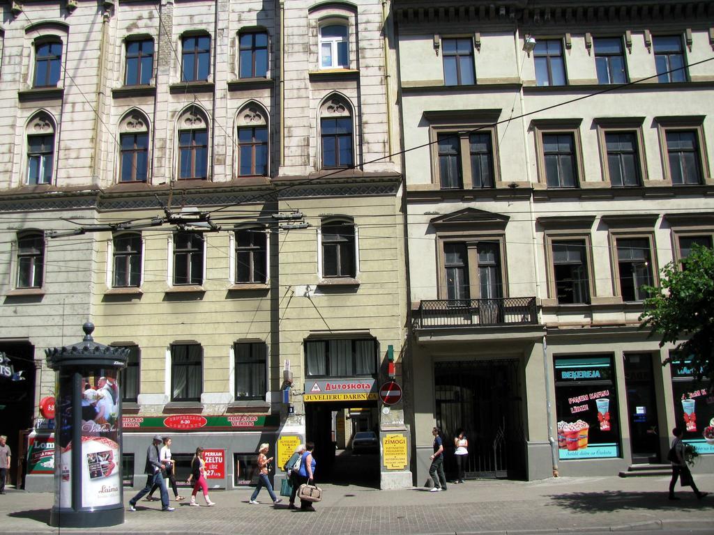 Antik Apart Hotel Riga Exteriör bild